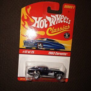 2006 Hot Wheels Classics Series 1 Spectraflame Black 1963 Corvette 12 of 25.